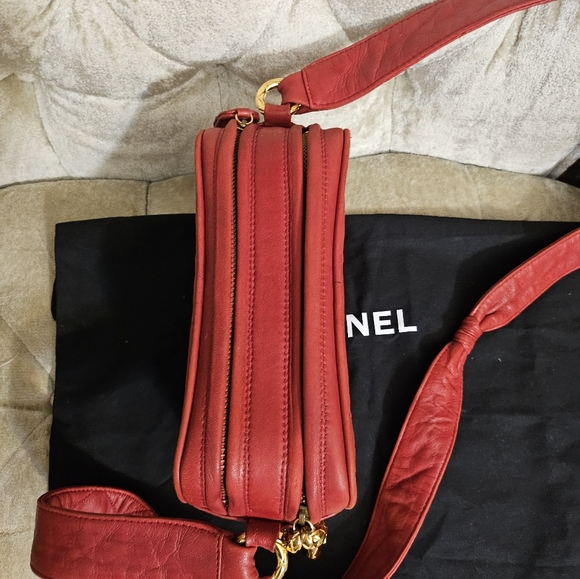 (SOLD)Rare Authentic Vintage Chanel red camera bag with charms. - Picture 11 of 16